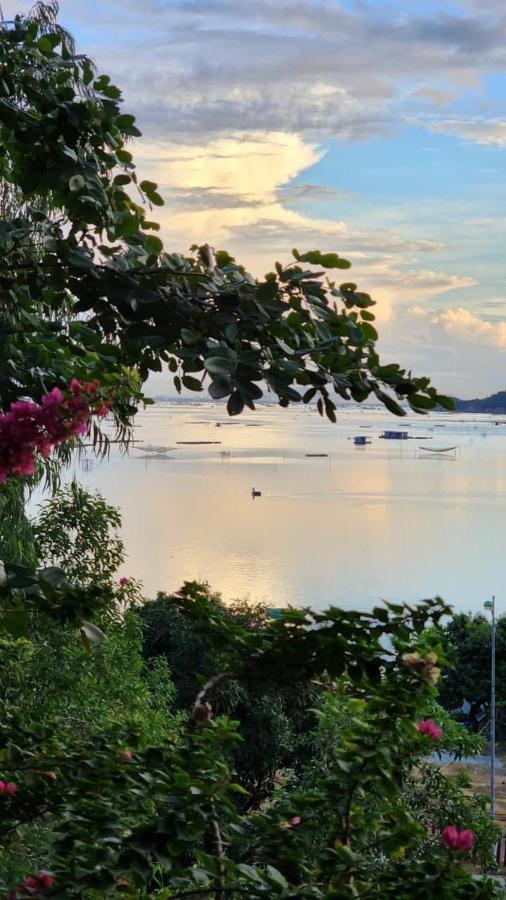 Thanh Nhi Homestay Cam Ranh Eksteriør bilde