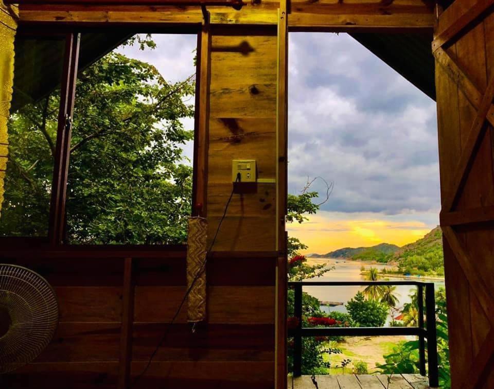 Thanh Nhi Homestay Cam Ranh Eksteriør bilde